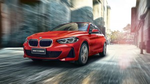 BMW 1系三厢运动轿车又双叒叕升级了 年末购车季一起来提车